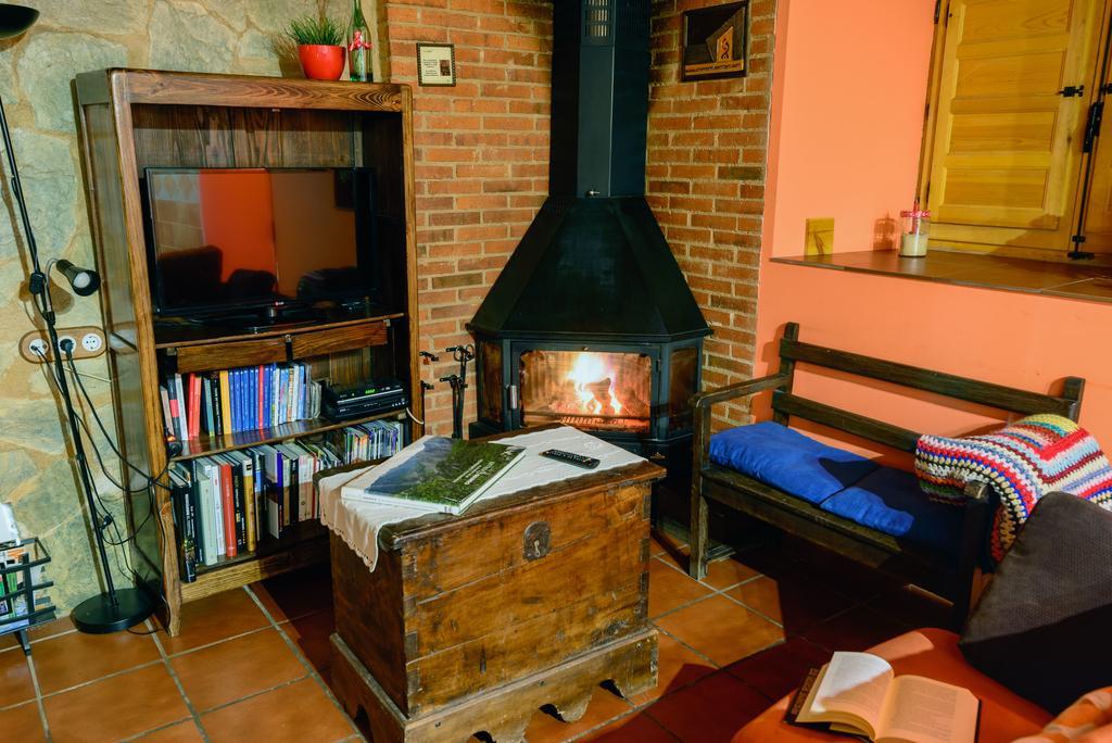 Casa Rural Entre Valles Benllera Εξωτερικό φωτογραφία