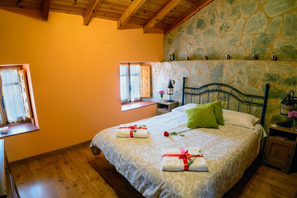 Casa Rural Entre Valles Benllera Εξωτερικό φωτογραφία