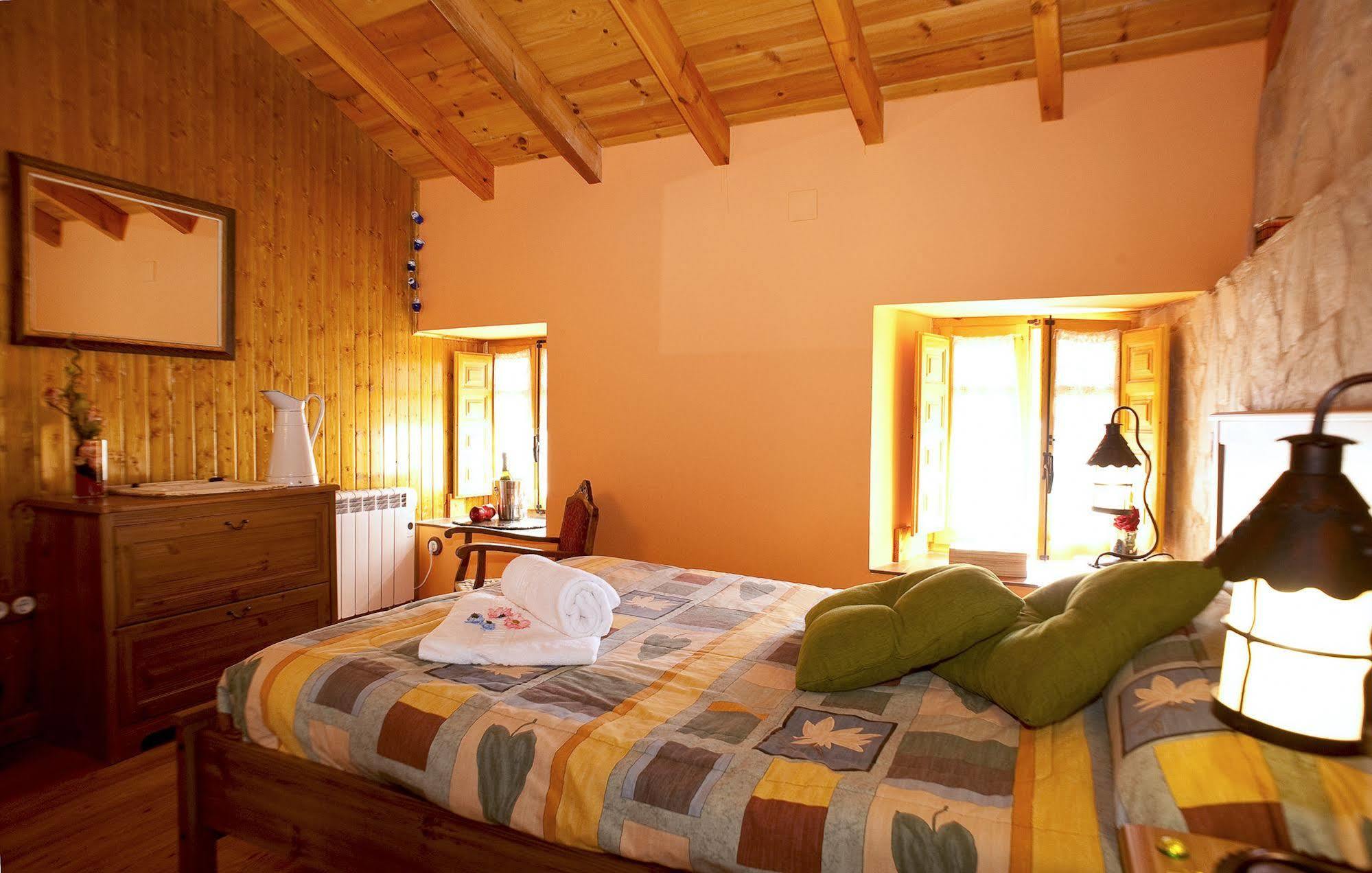 Casa Rural Entre Valles Benllera Εξωτερικό φωτογραφία